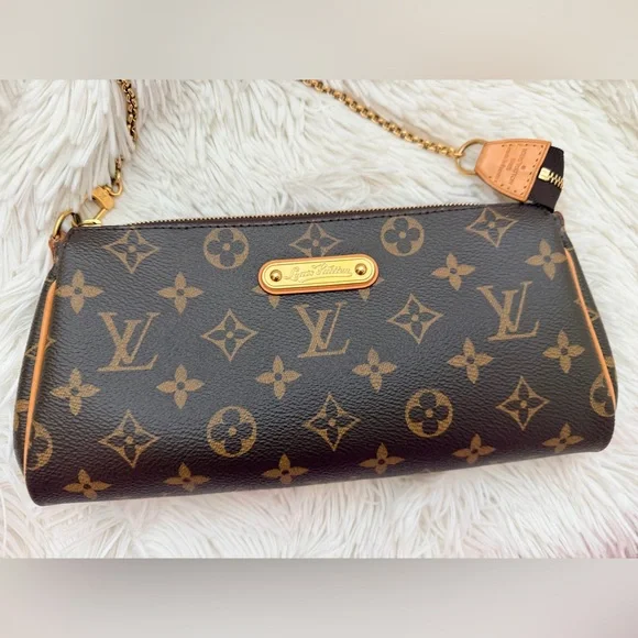 Authentic Louis Vuitton Eva Crossbody Bag 2015 - Picture 2 of 16